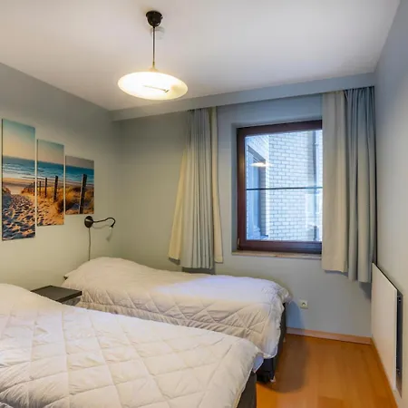 Royal 0303 - 2 Slaapkamers Tot 6p - Prachtig Zeezicht - Met Garage